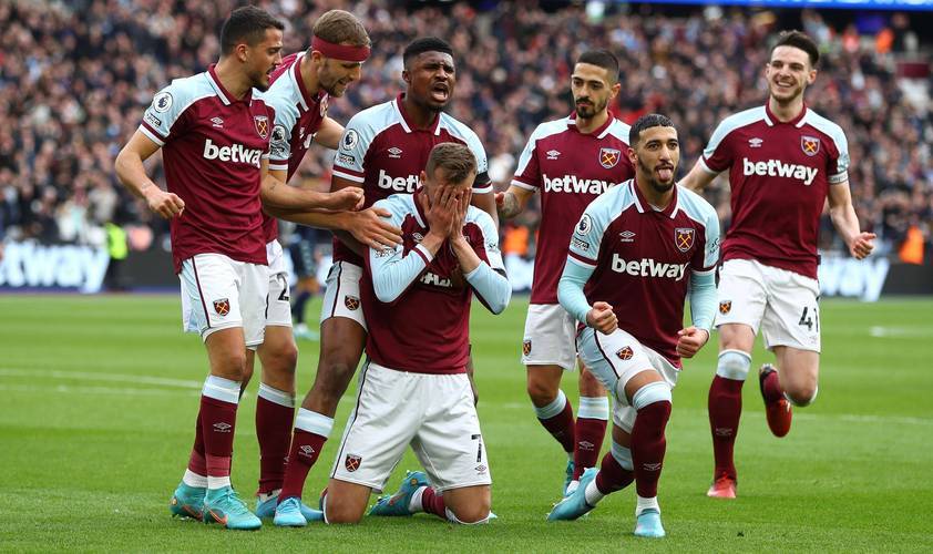 [德甲]奥利塞助攻 凯恩左脚贴地斩破门