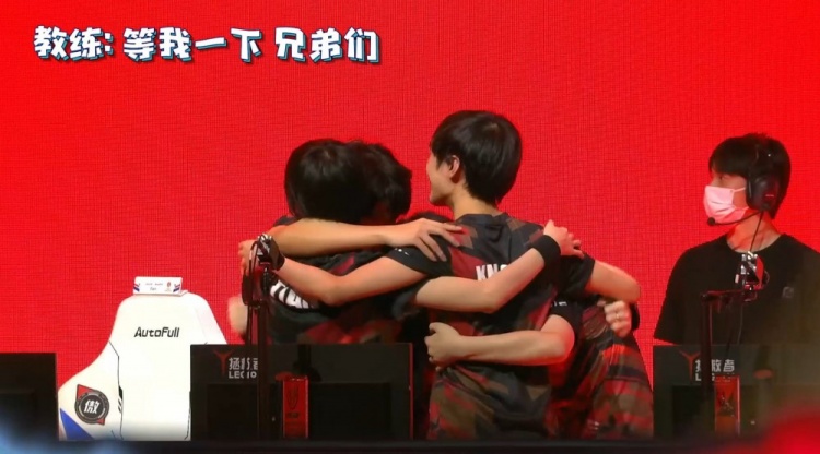 他不仅自己 他不仅自己