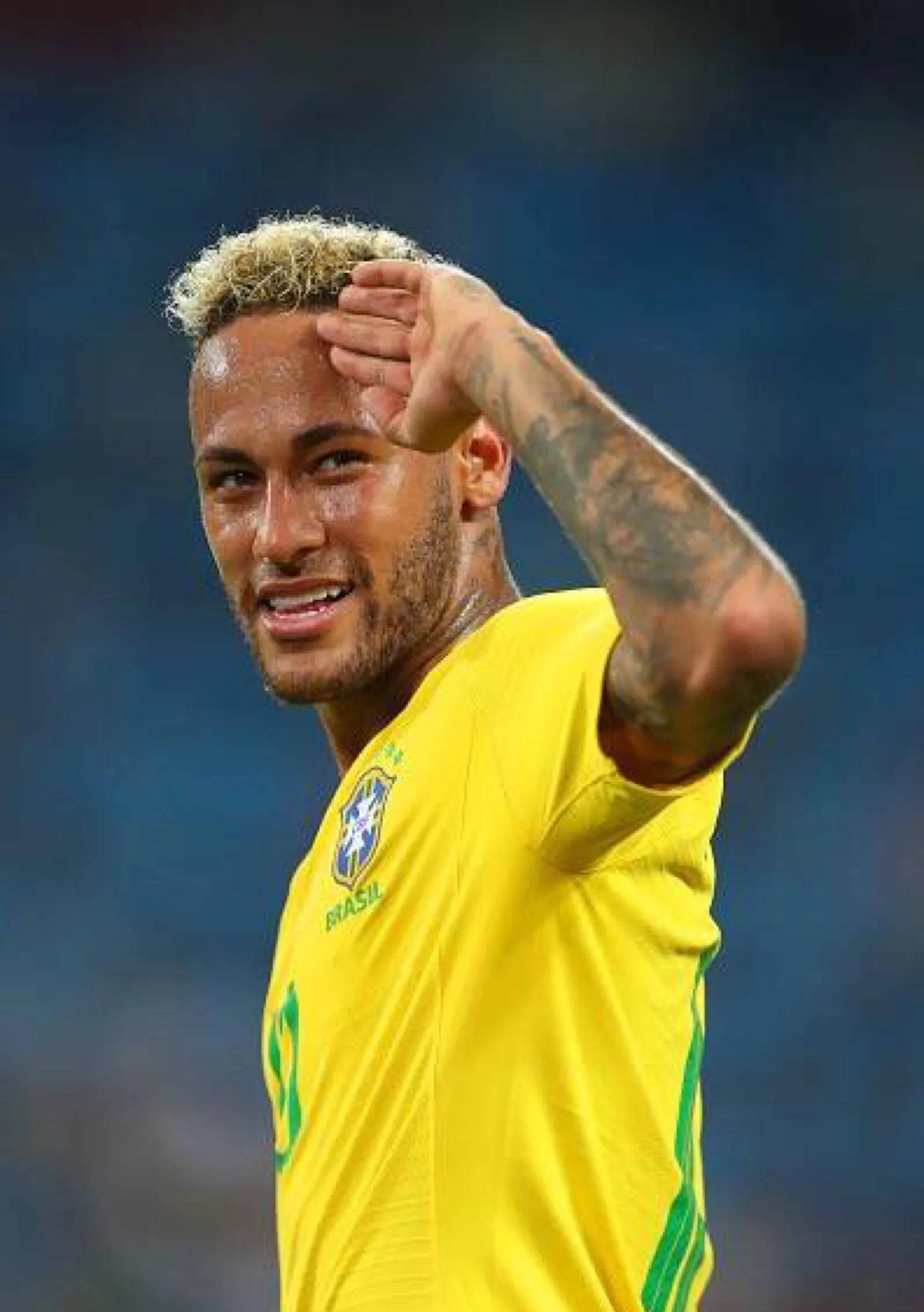 这为她赢得 这为她赢得